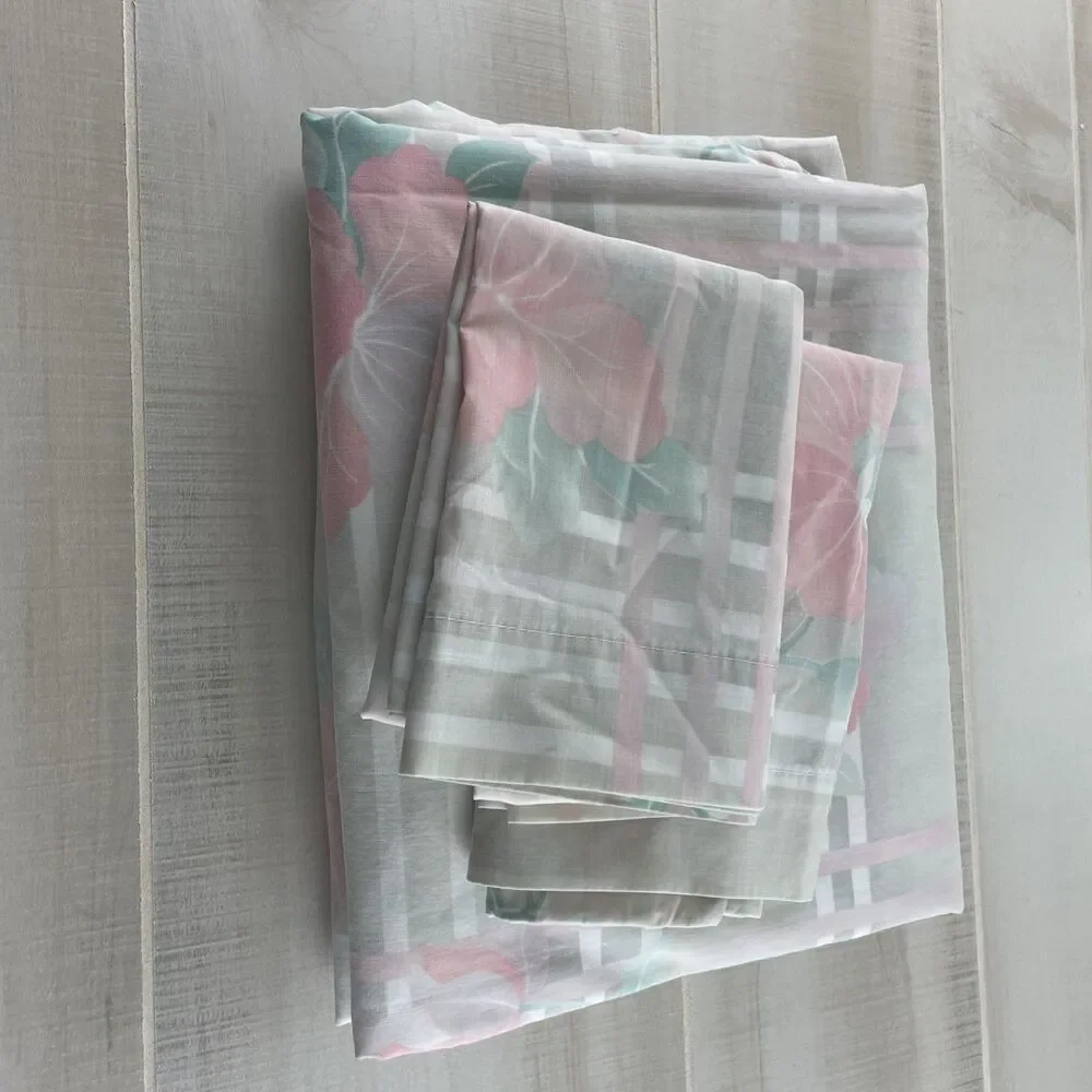 Vintage JCPenney Double/Full 4 Piece Sheet Set Floral Pastels 1980’s Pink Green